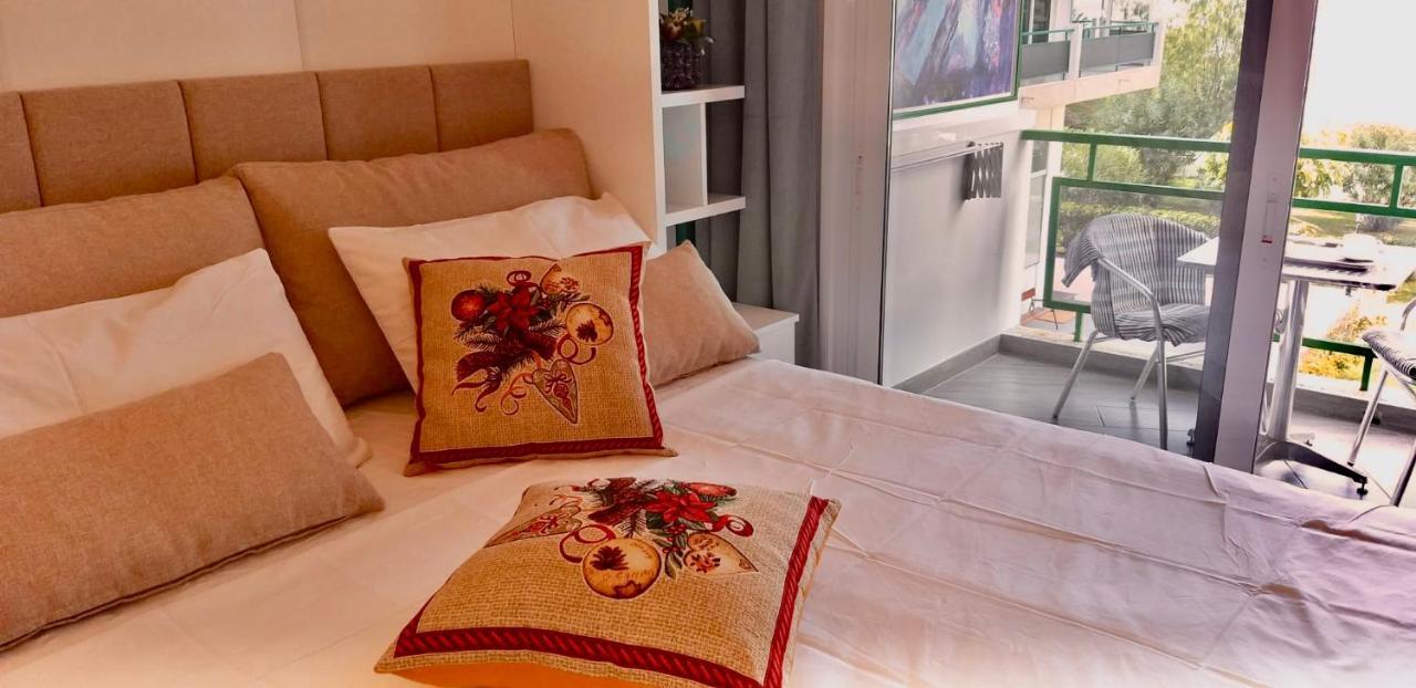 Ocean Coast Cristianos Comodoro Appartement *