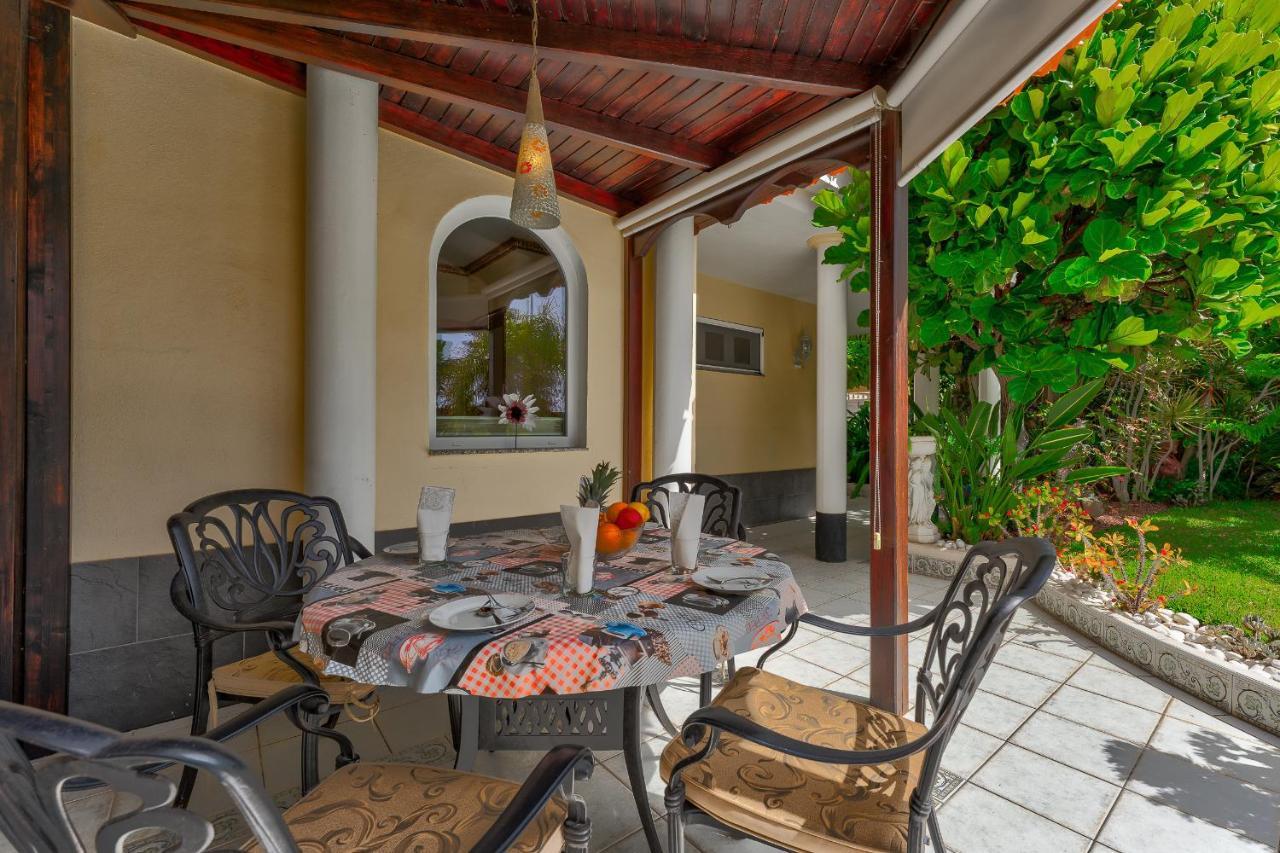 Marina Luxury Sea View Private Pool & Garden -