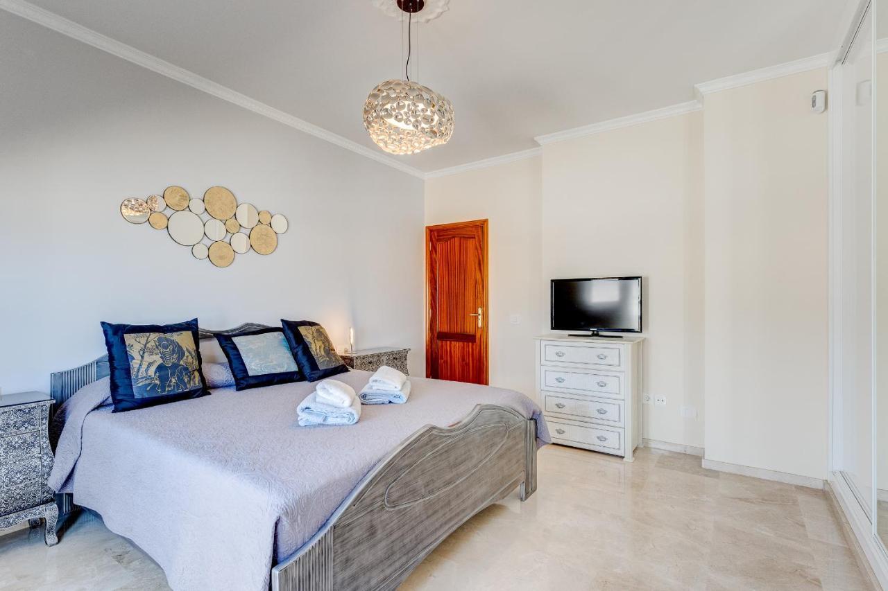 Marina Luxury Sea View Private Pool & Garden - *