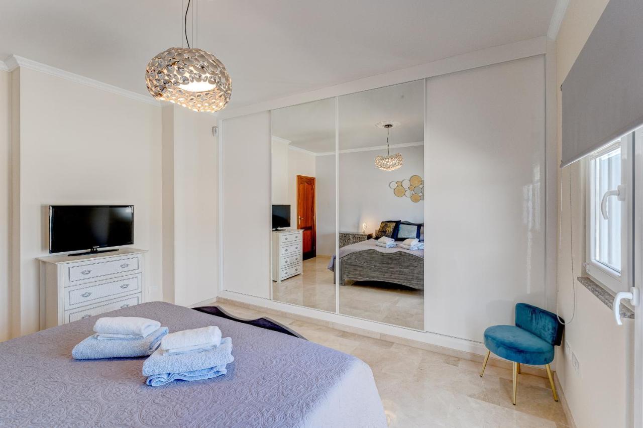 Marina Luxury Sea View Private Pool & Garden - *