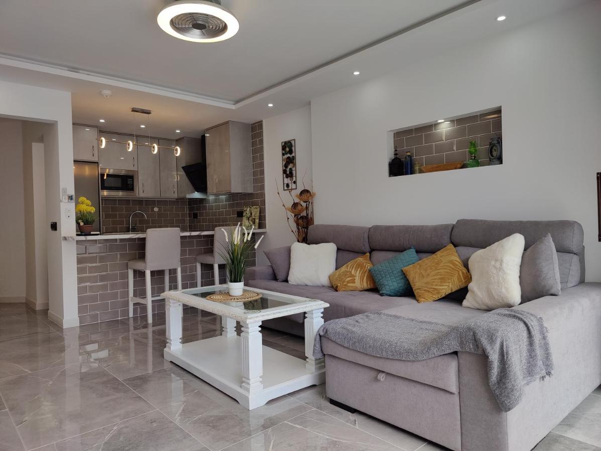 One Bed Ground Floor Pool View Apartamento *