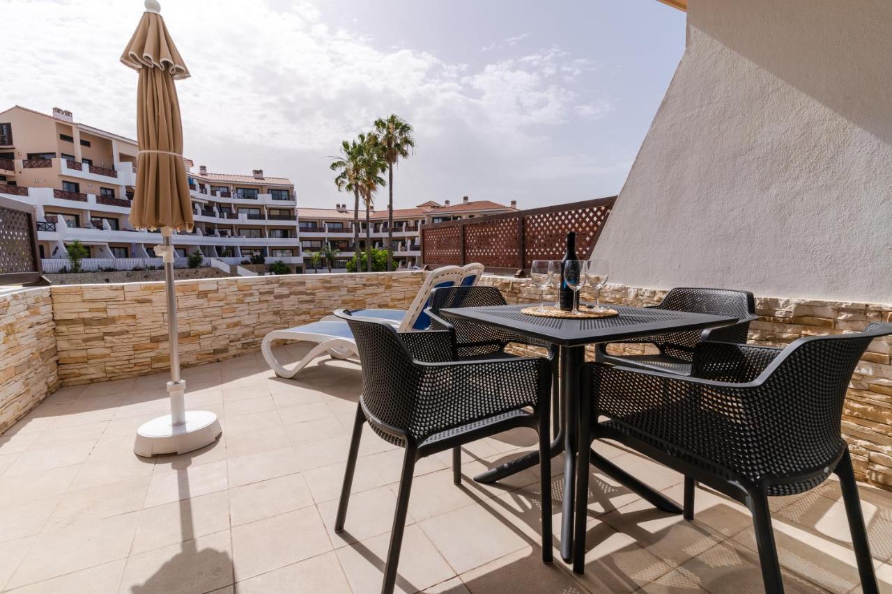 Oceanfront Tenerife South Albatros 145 Apartment *