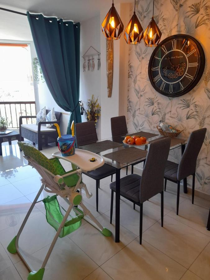 Luxory Dreamy Sunset, Seafront, Direct Access To The Promenade,wifi,pool,free Parking Apartment Los Cristianos (Tenerife)