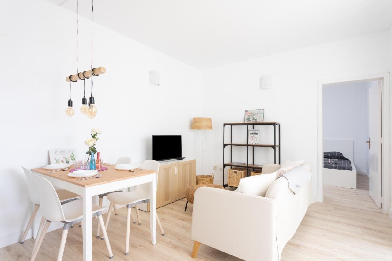 Apartamento Home2book Cozy White Wood Apartment, Pool&terrace *