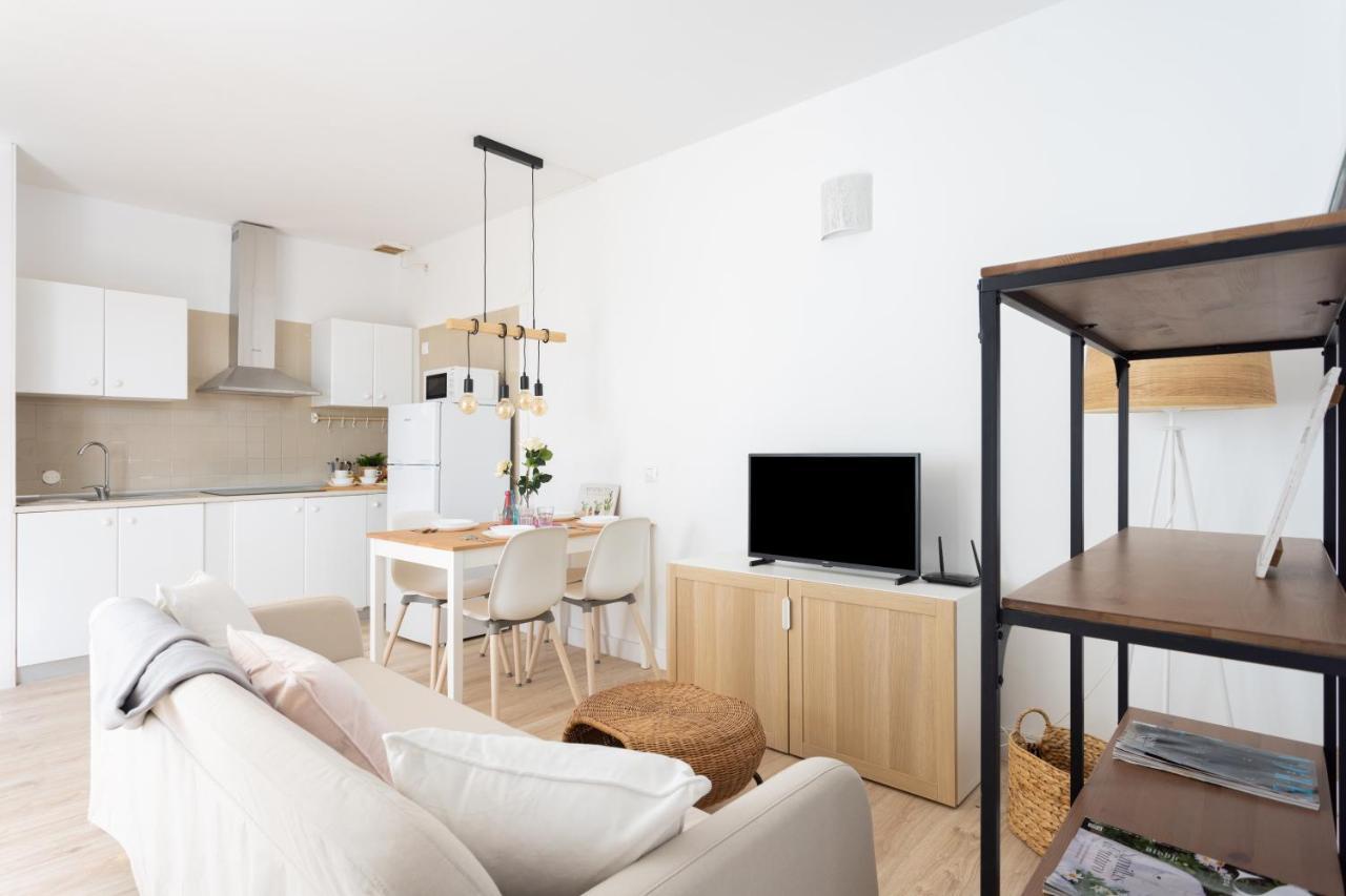 Home2book Cozy White Wood Apartment, Pool&terrace * Costa del Silencio
