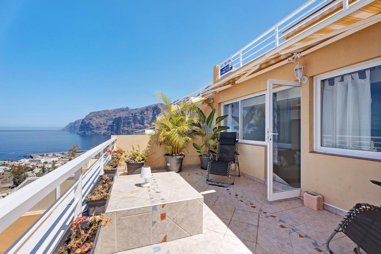Bella Vista * Puerto de Santiago (Tenerife)