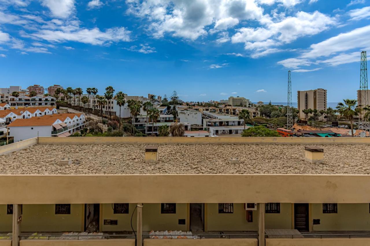 Newly Reformed With Sea View And Pool, Near The Beach, In Playa De Americas Apartamento