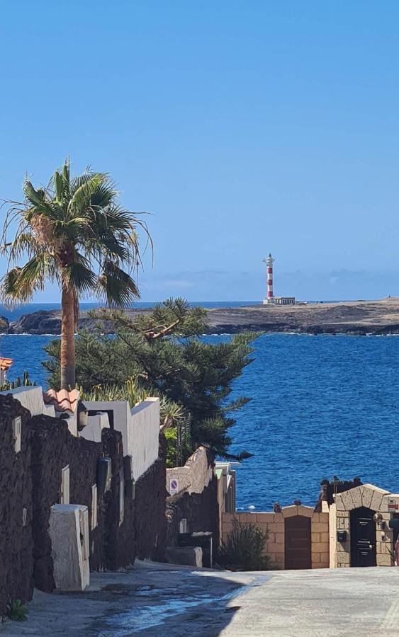 Ventana Al Faro * Porís de Abona
