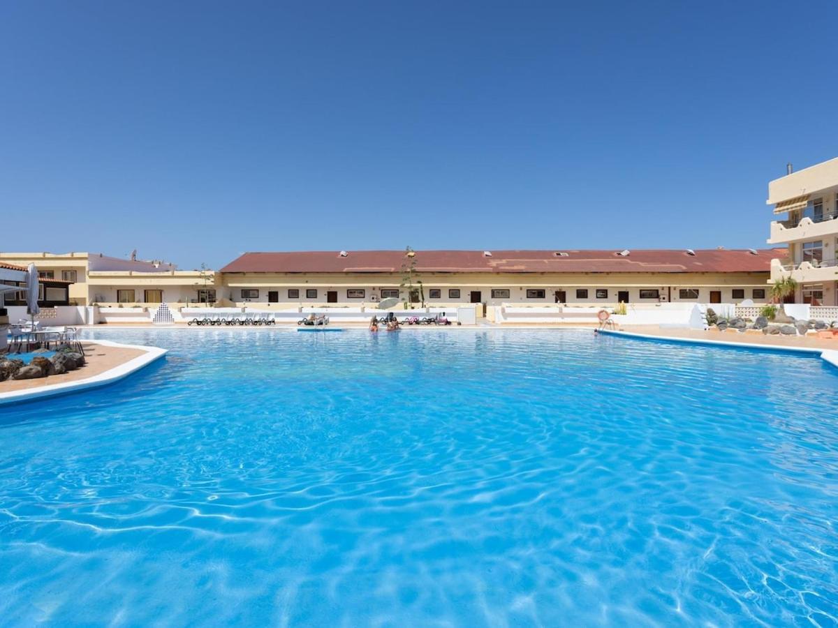 Lightbooking Marina Palace Tenerife Apartment *