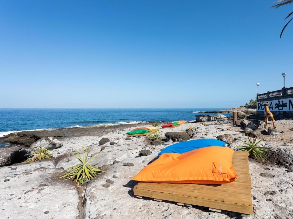 Lightbooking Marina Palace Tenerife *