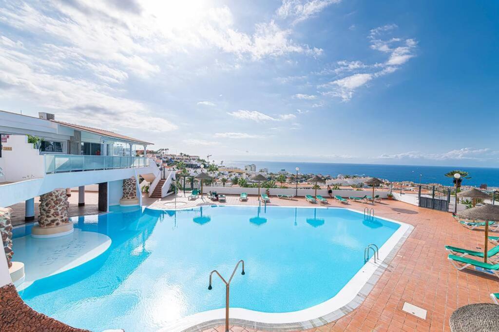 Island Village With Appartement *
