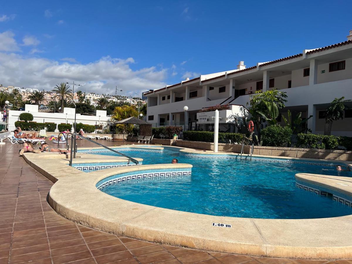 La Casita De La Piscina Apartment