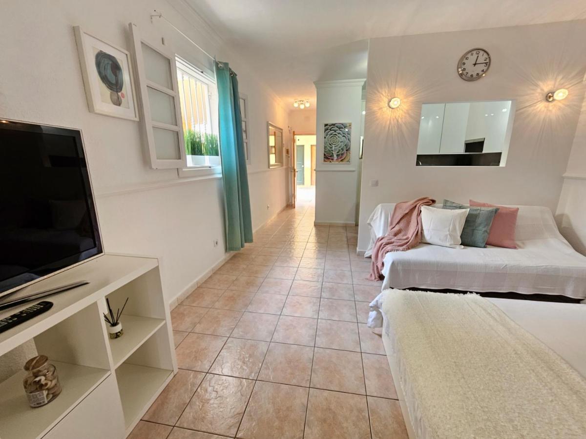 Apartamento Holidays Tenerife , Playa De Fañabe Costa Adeje (Tenerife)