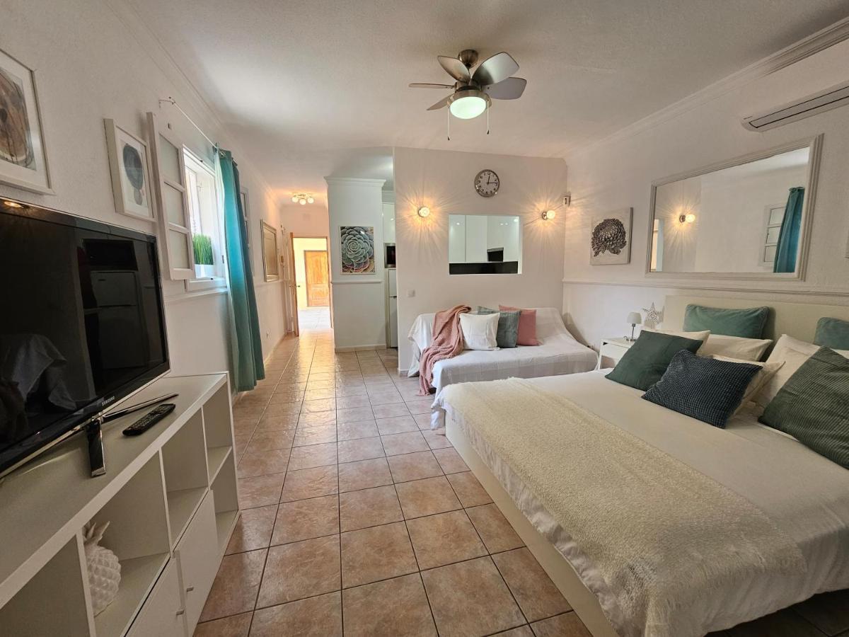 Apartamento Holidays Tenerife , Playa De Fañabe *