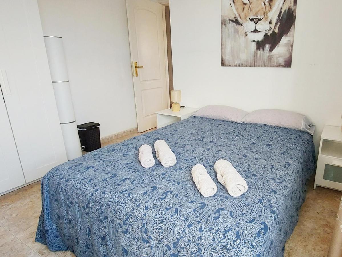 Modern And Centric With Air Conditioning - By Tenerifehints * El Medano (Tenerife)