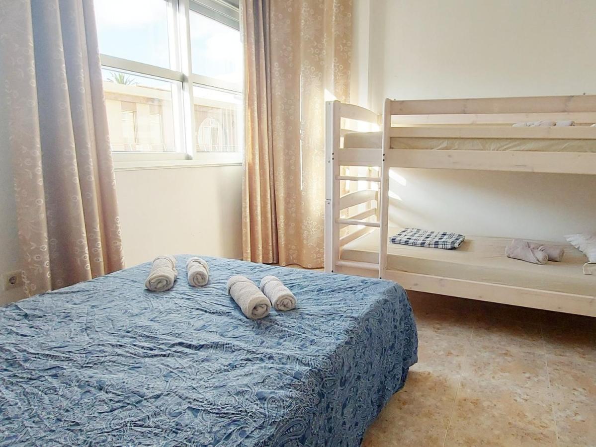 Modern And Centric With Air Conditioning - By Tenerifehints * El Medano (Tenerife)