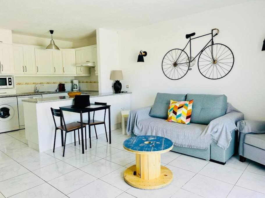 Comfy With Large Terrace Five Minutes From Ocean Los Cristianos (Tenerife)