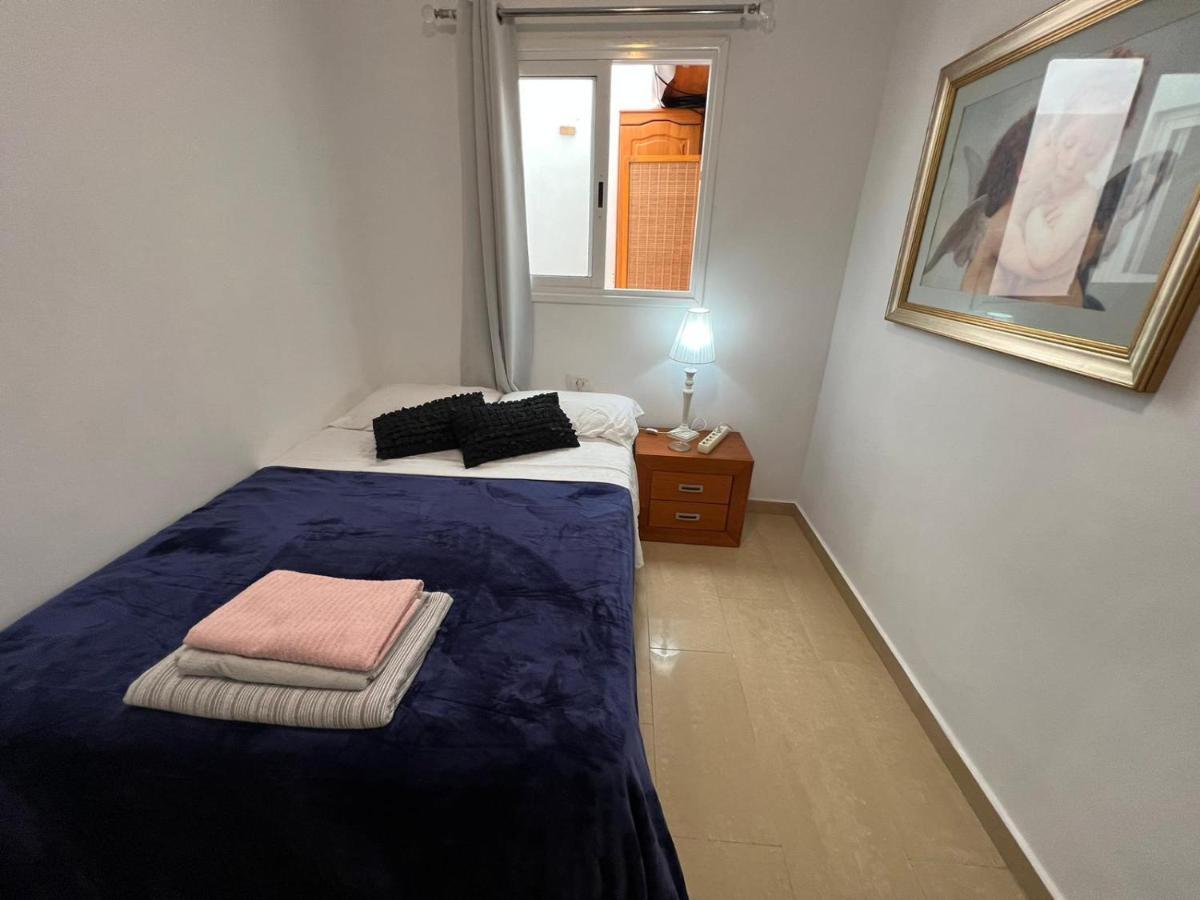 Alcamar Privada Con Bano Compartido Cerca Al Mar! *