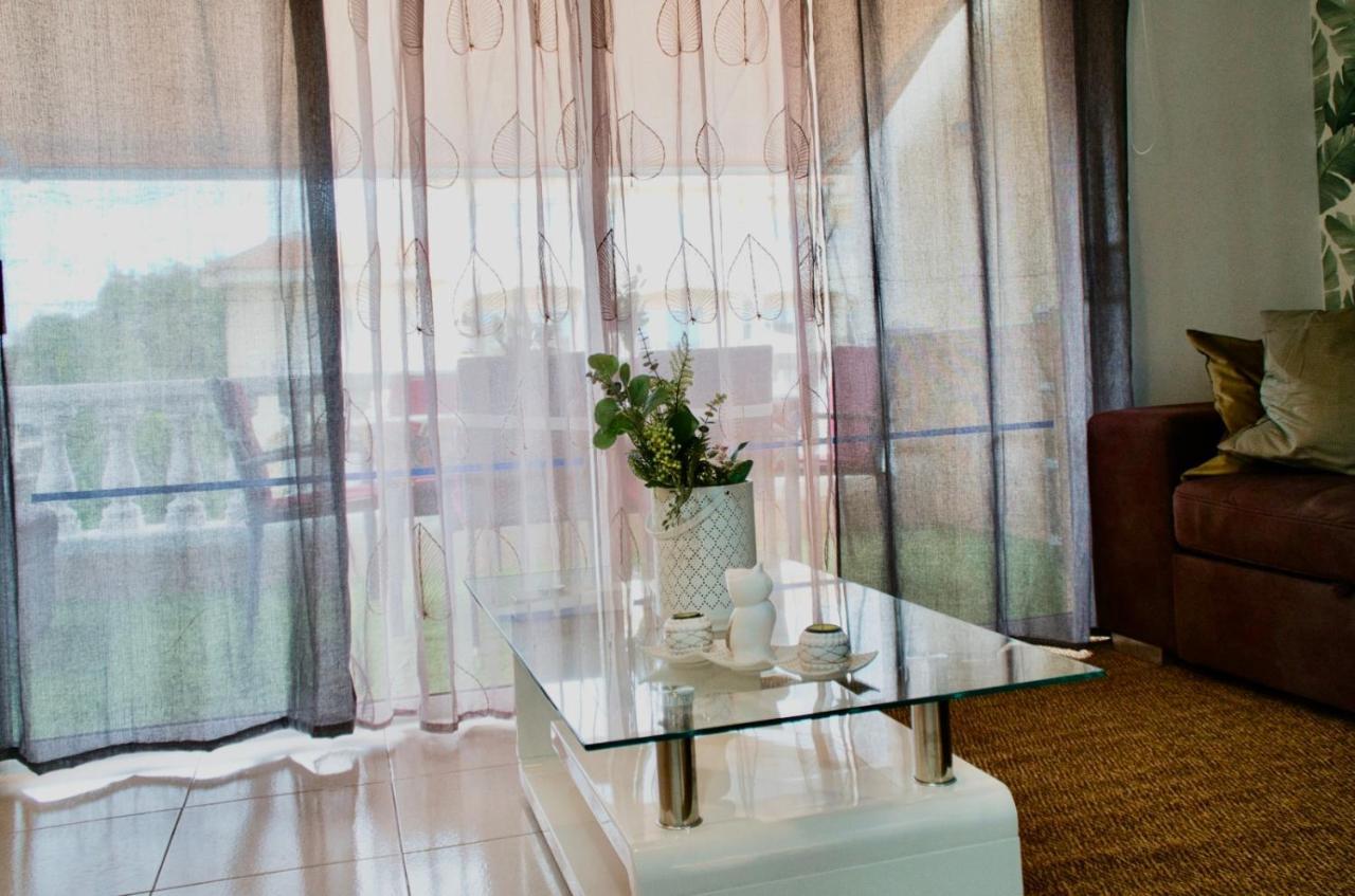 Heart And Soul Apartment *
