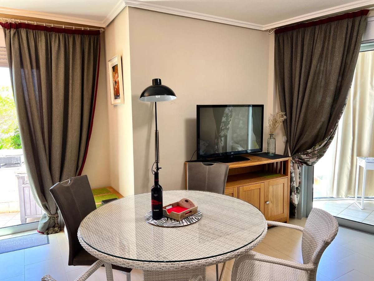 Appartement With Garden Vista Roja *