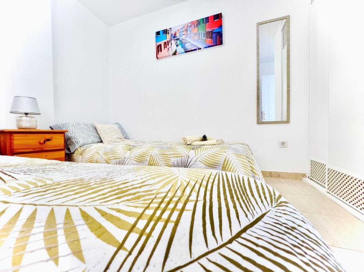 !!! Relaxing View, The Heights With Terrace And Heated Pools, Cristianos *