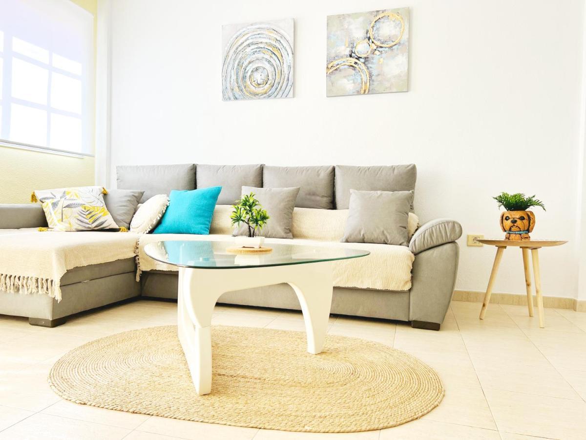 Apartment !!! Relaxing View, The Heights With Terrace And Heated Pools, Cristianos