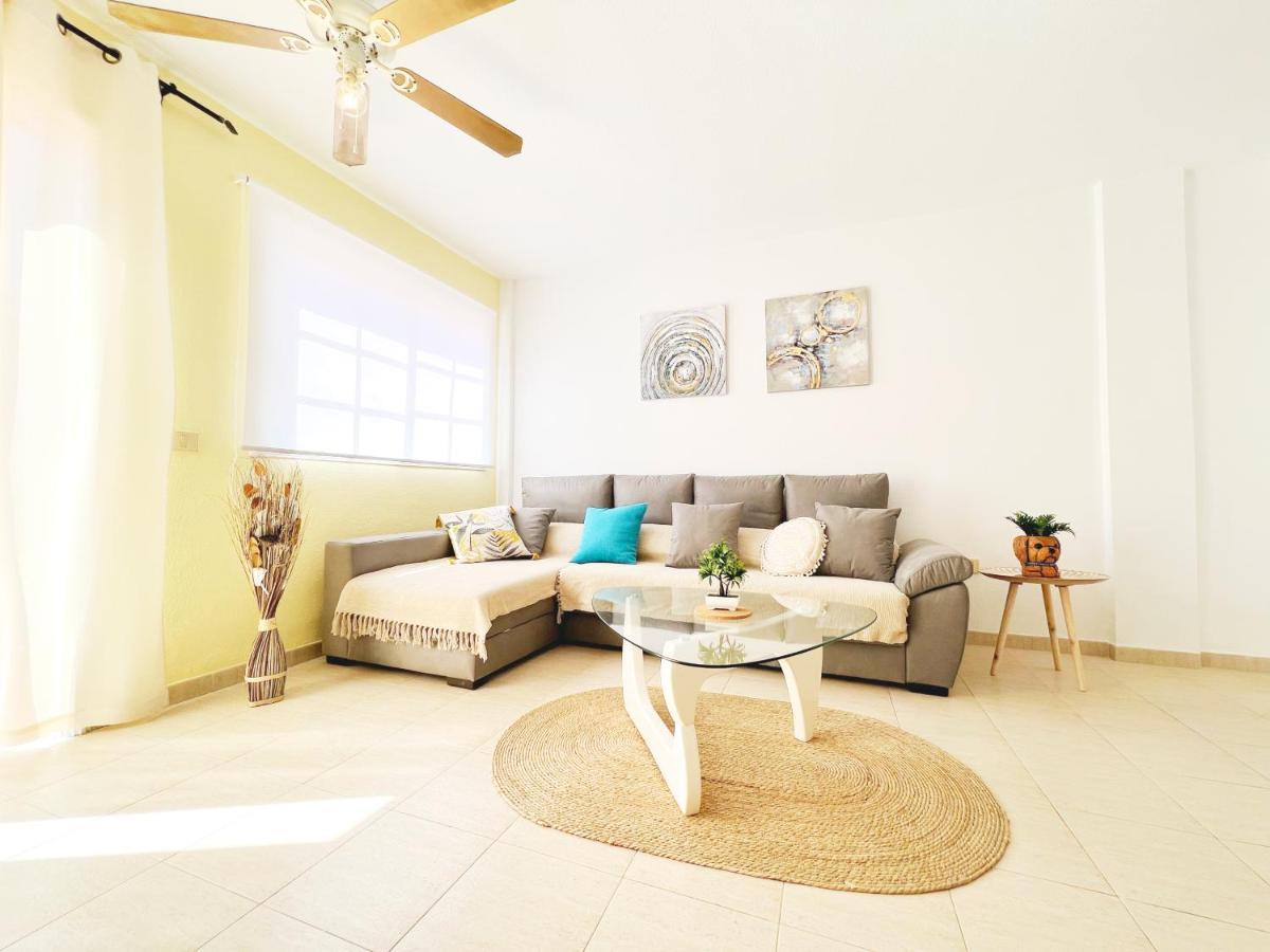 Apartment !!! Relaxing View, The Heights With Terrace And Heated Pools, Cristianos