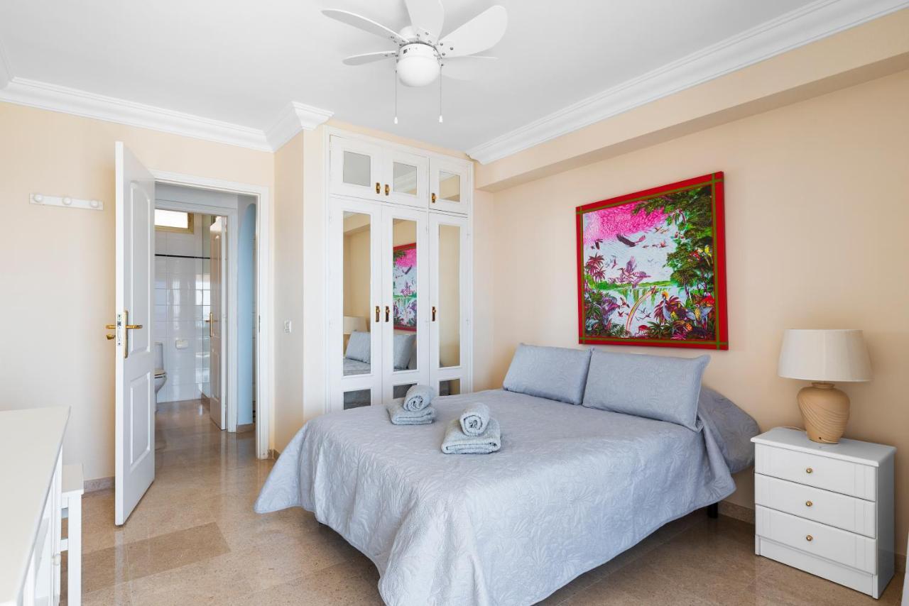 Spacious With Large Terrace,5 Min *