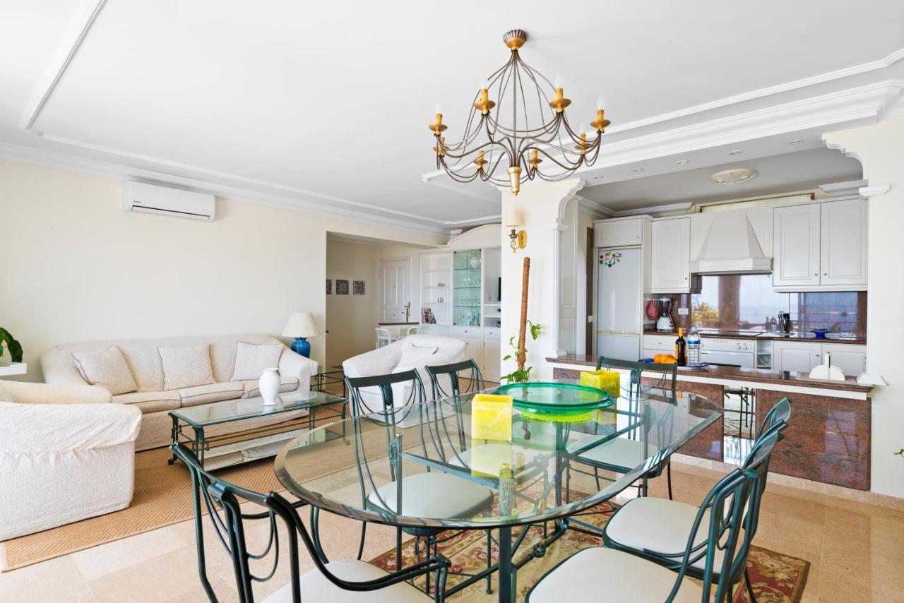 Spacious With Large Terrace,5 Min Appartement *