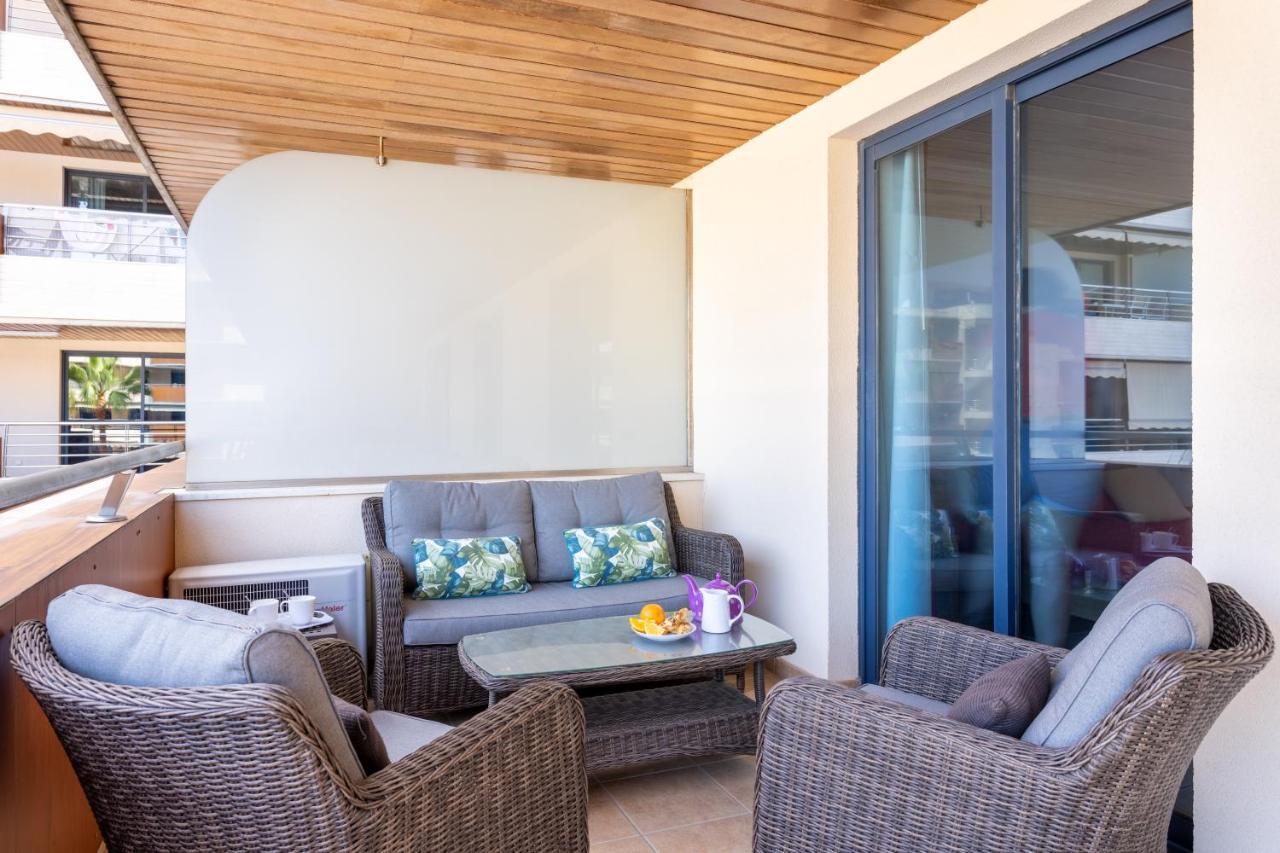 Home2book Stunning Sea Views & Pool Gigantes Apartamento *