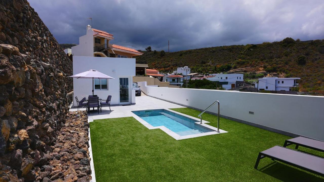 Villa Mireya