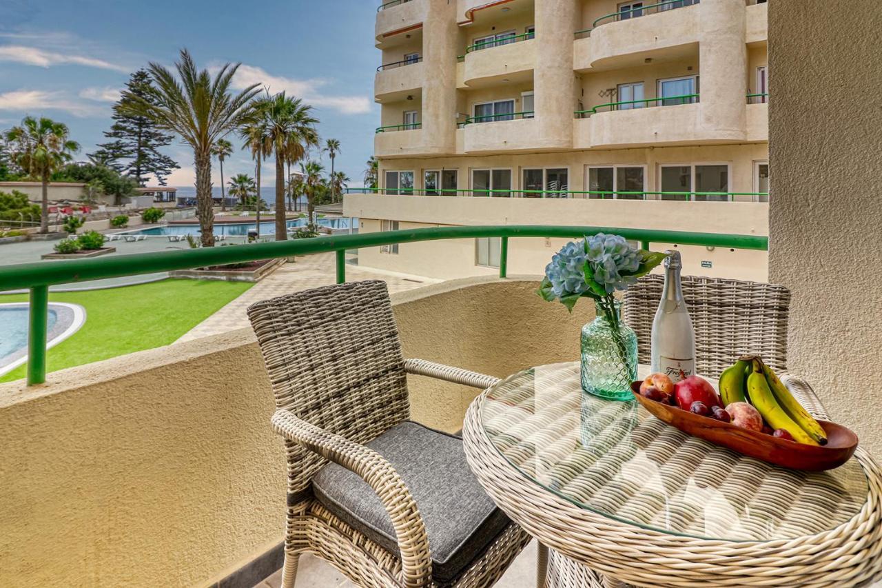 Modern With An Addictive Terrace View Los Cristianos (Tenerife)