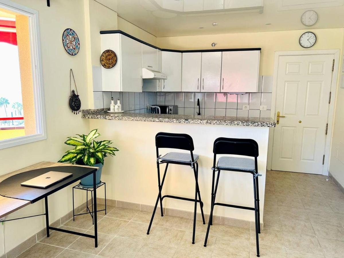 Apartment Cozy Beachfront Flat With Pool & Panoramic Sea View Terrace *