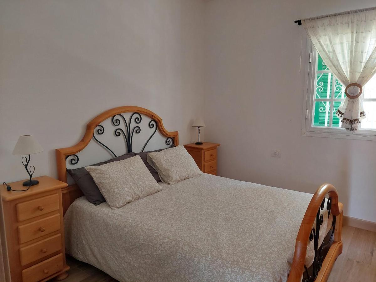 Beautiful With Heated Private Pool, Cristianos * Los Cristianos (Tenerife)