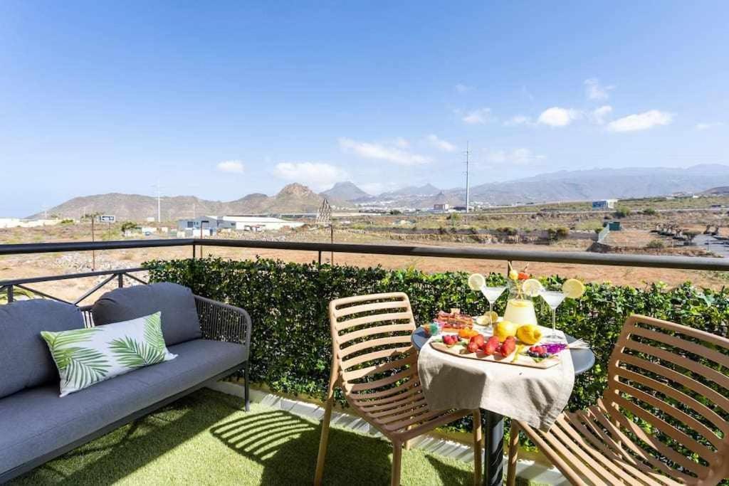 Sunnyland Arona Apartamento Cho
