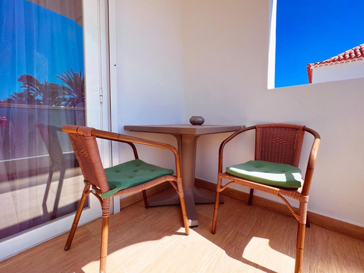 Apartment In Paraiso Royal, Playa De Americas *