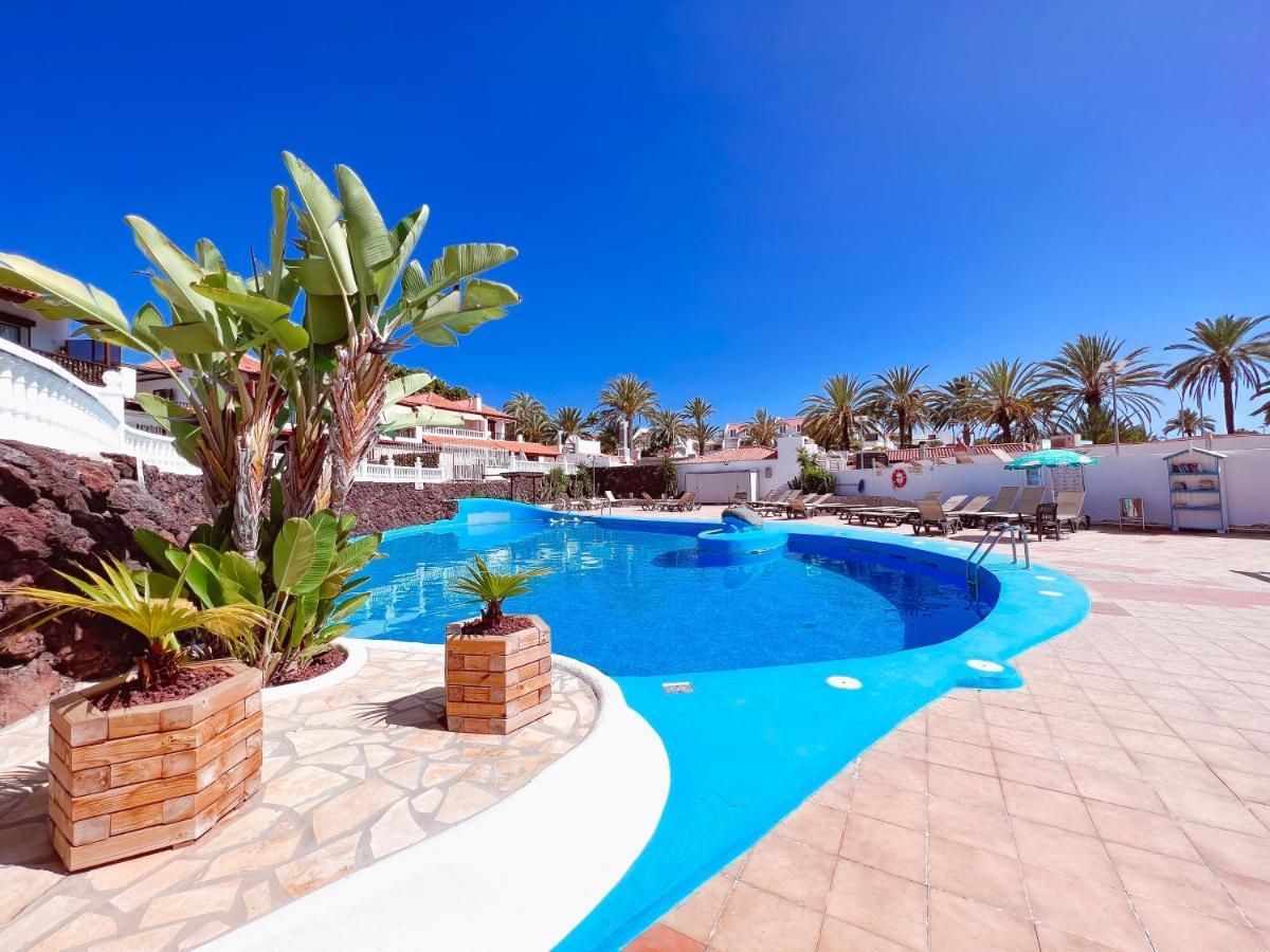 In Paraiso Royal, Playa De Americas * Playa de las Americas (Tenerife)