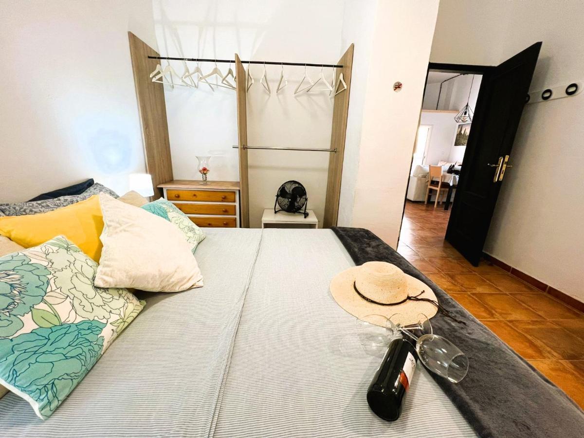 Alcamar Privada Con Areas De Sala, Cocina Y Bano Que Se Comparten Cerca Al Mar! Homestay