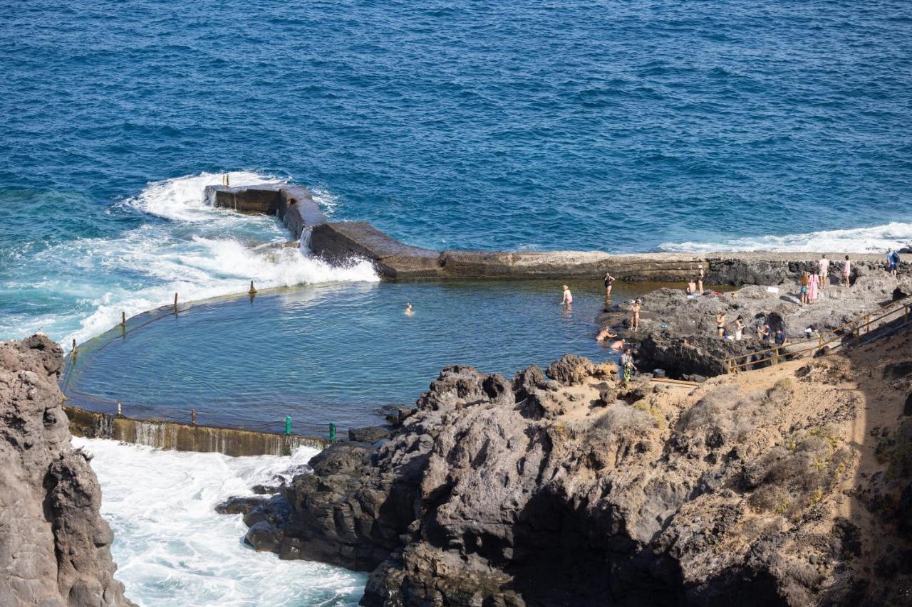 Home2book Stunning Sea Views & Pool Gigantes Apartamento