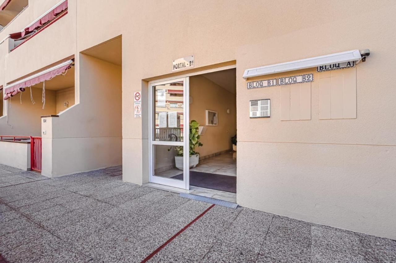 Cozy Beachfront Flat With Pool & Panoramic Sea View Terrace * Puerto de Santiago (Tenerife)