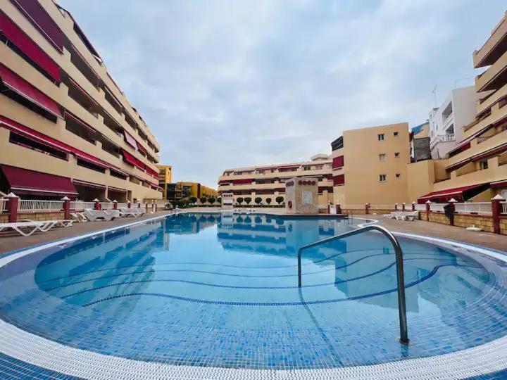 Apartment Cozy Beachfront Flat With Pool & Panoramic Sea View Terrace