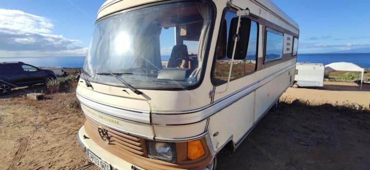 Van With 3 Double Bed For Driving In Canary Islands Campsite *
