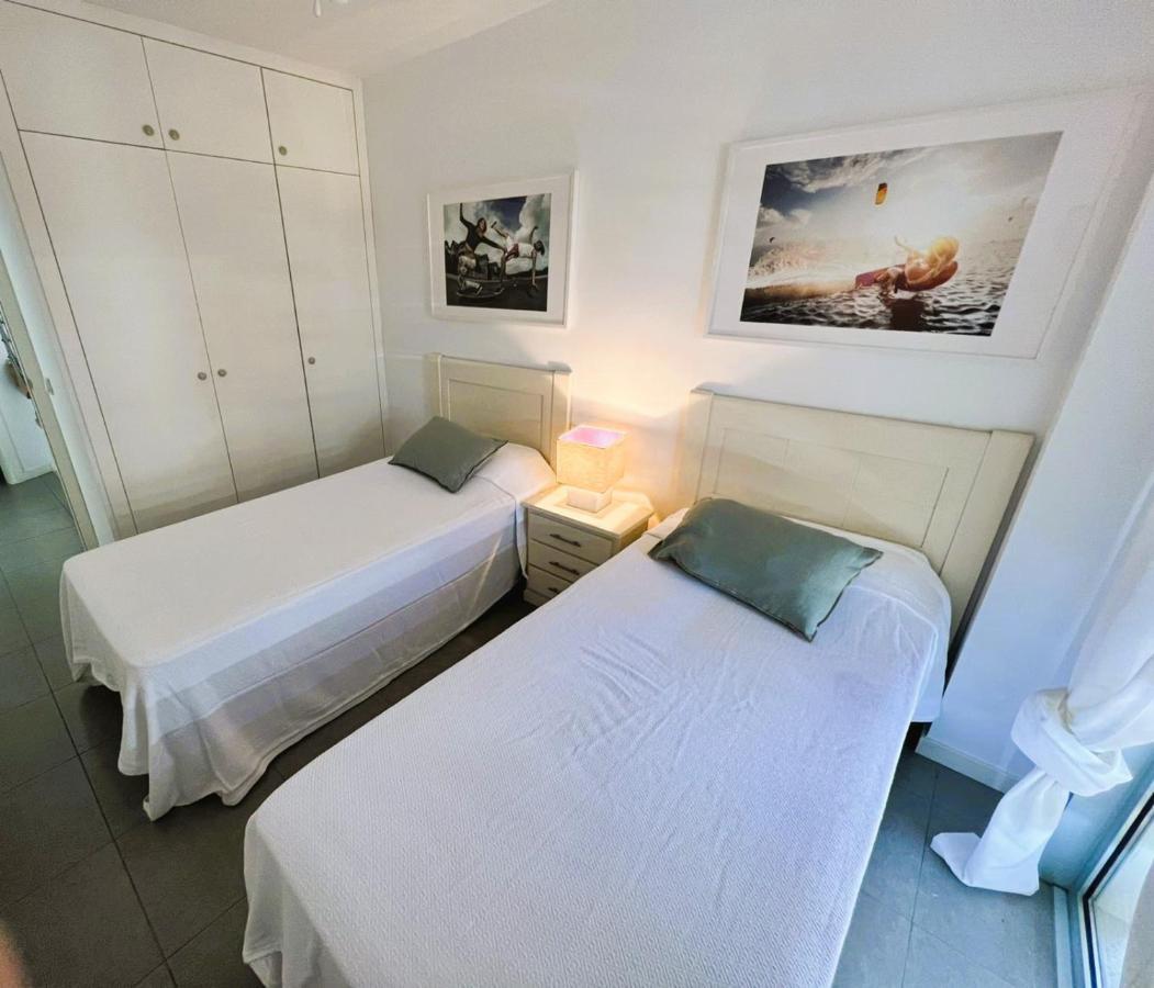 Apartment On The Spot With Amazing View In El Medano (Tenerife)