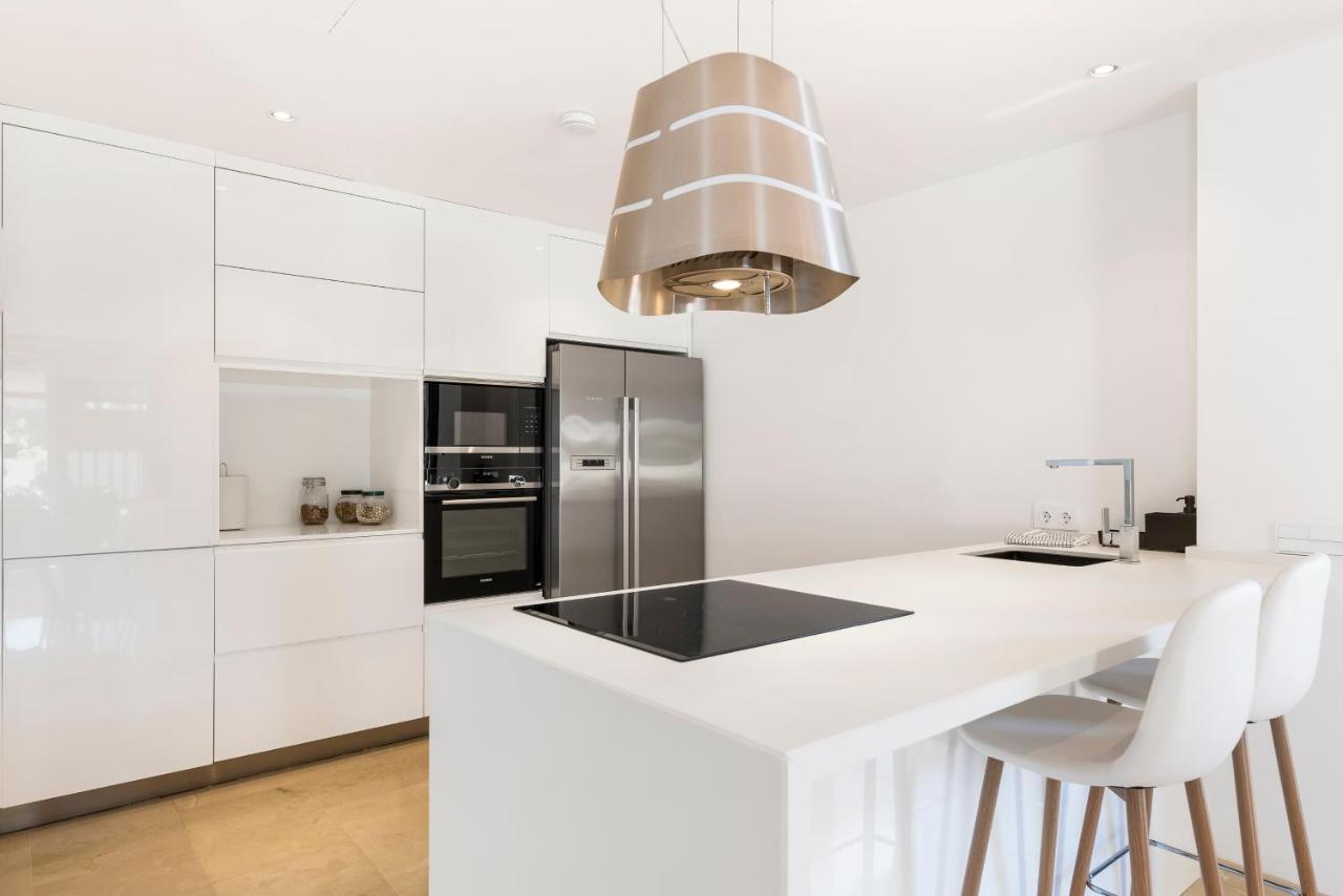 With Private Pool And Workspace Villa Candelaria