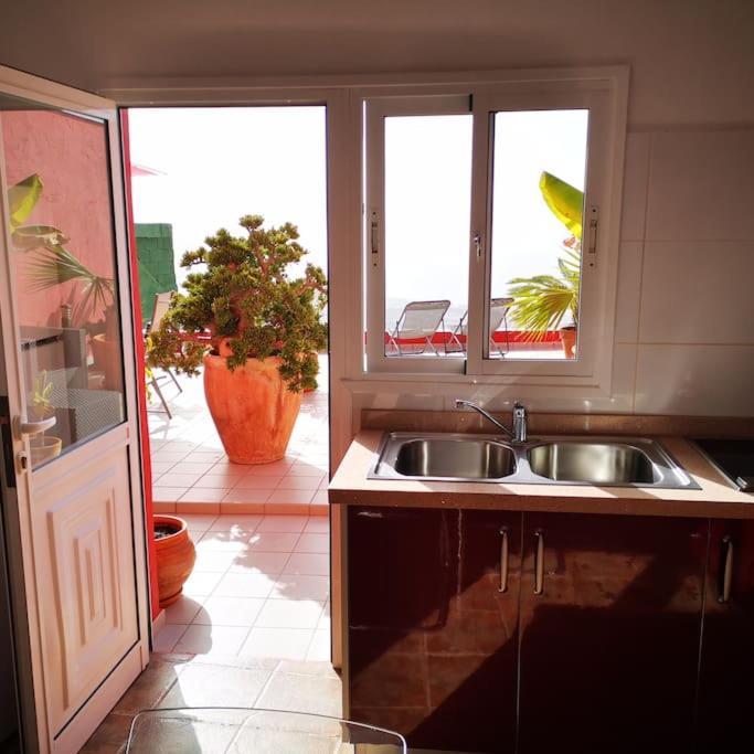 La Casa Roja 1