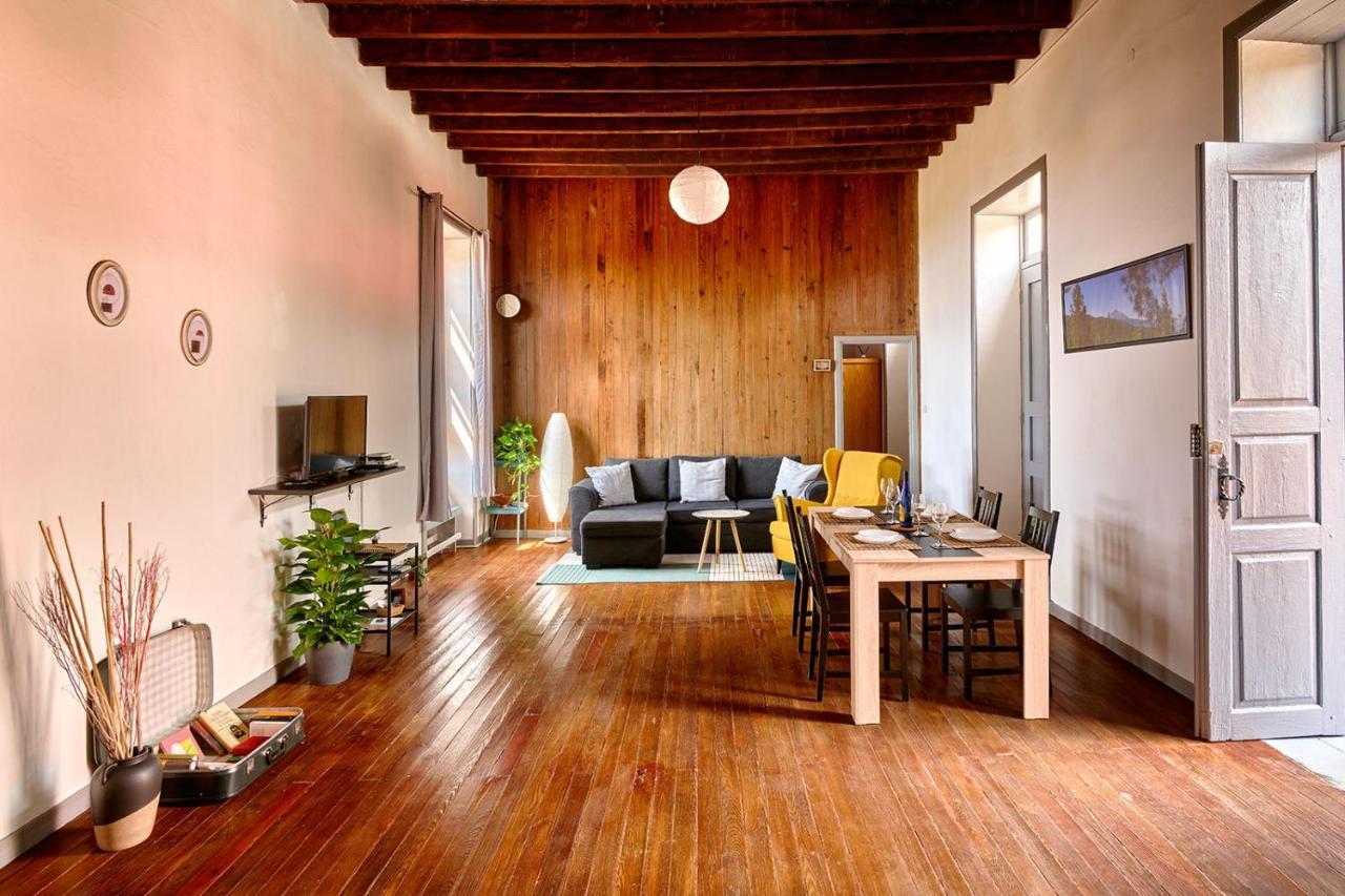 La Casa Del Barranco