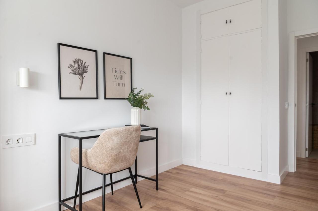 Home2book Luxury & Design Rambla Cruz Center *