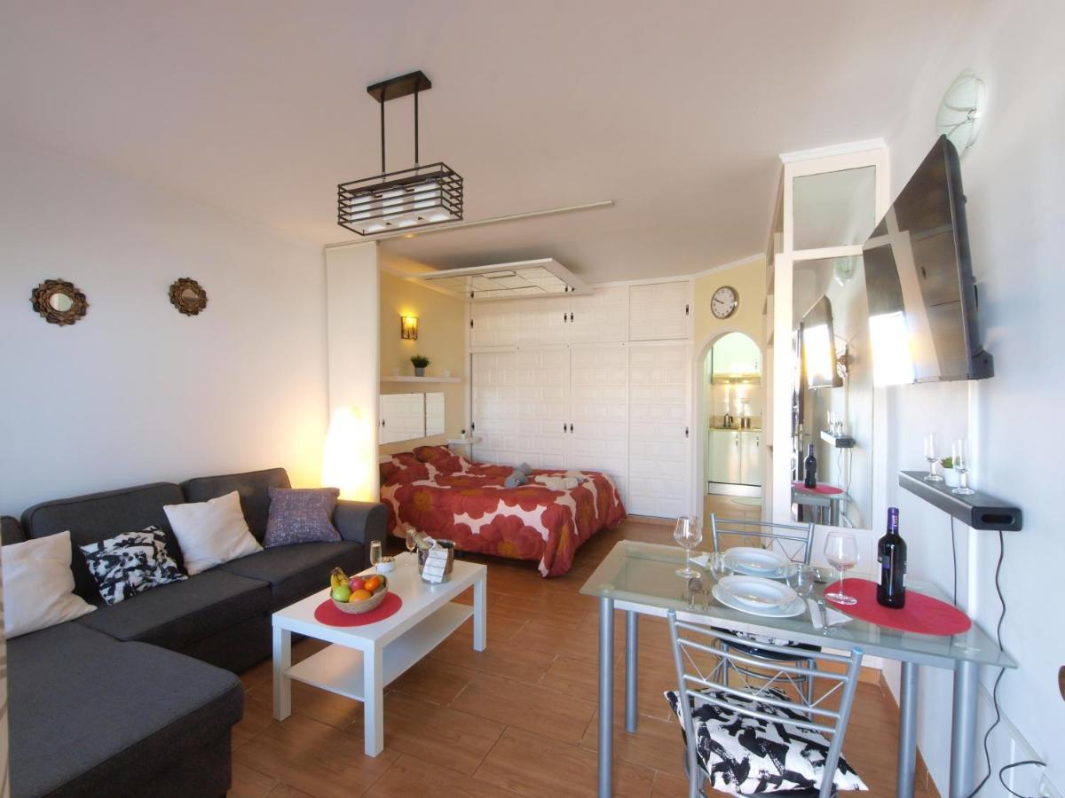 Blue Horizon Apartment *
