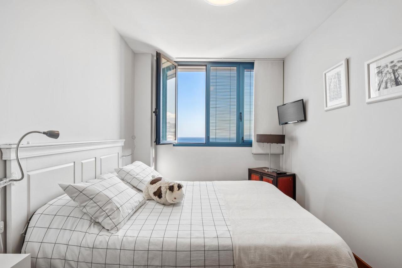 Apartment Luxury Flat In Skyscraper Santa Cruz de Tenerife