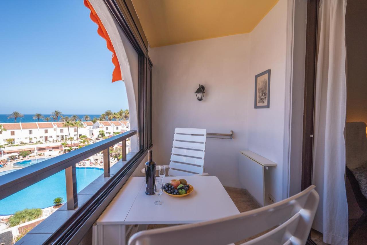 Go2tenerife Apart'mila Wowww!!! Sea View & Pool Playa de las Americas (Tenerife)